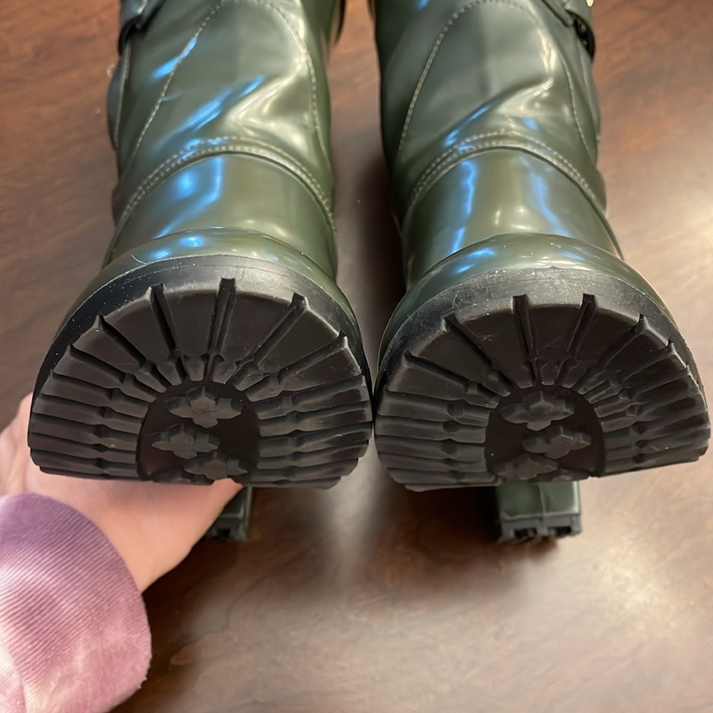 Izabella Rue Olive Ankle Boots - Picture 14 of 16